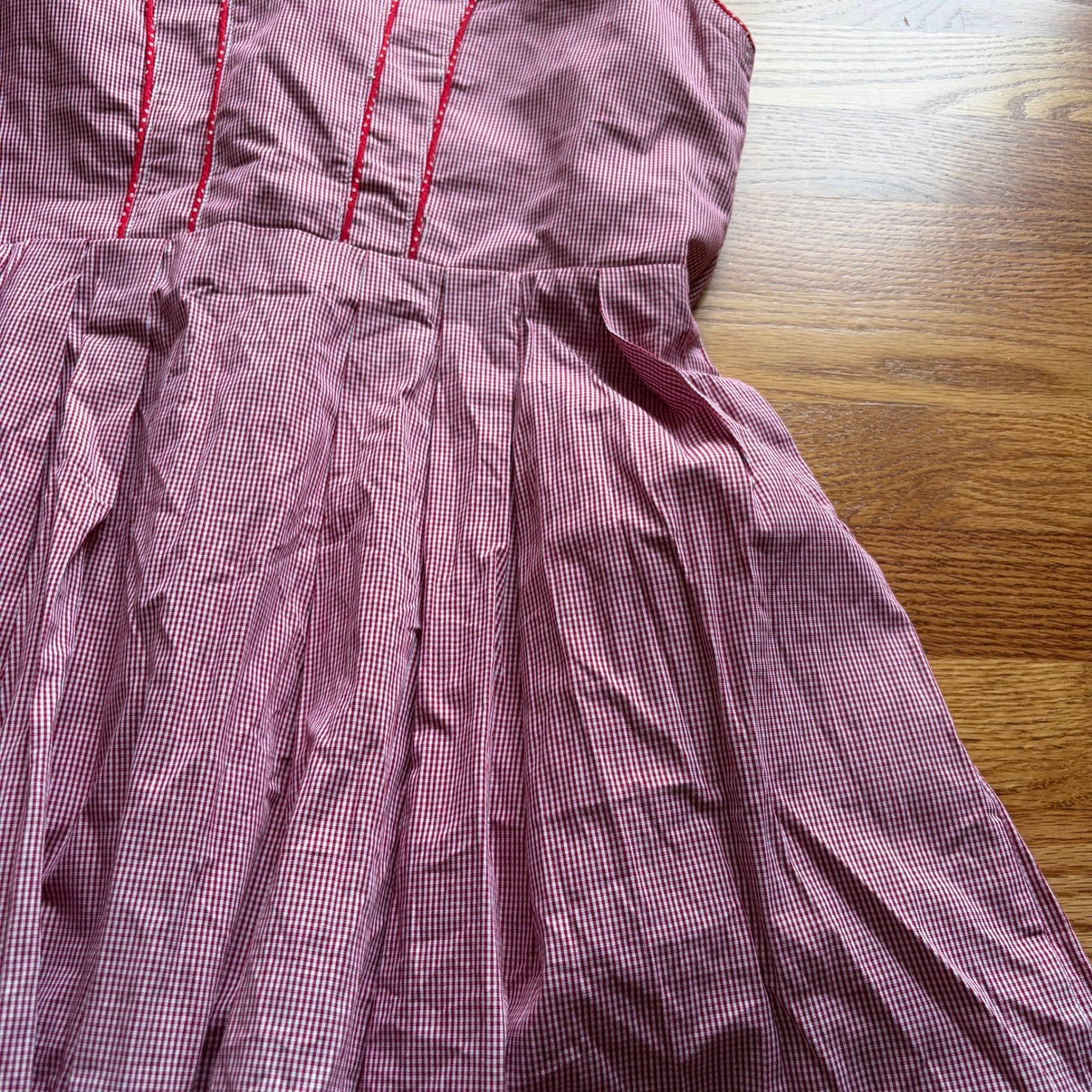 GloryStar Bavarian Red Gingham Dirndl Dress Lace Heart Buttons Oktoberfest Large
