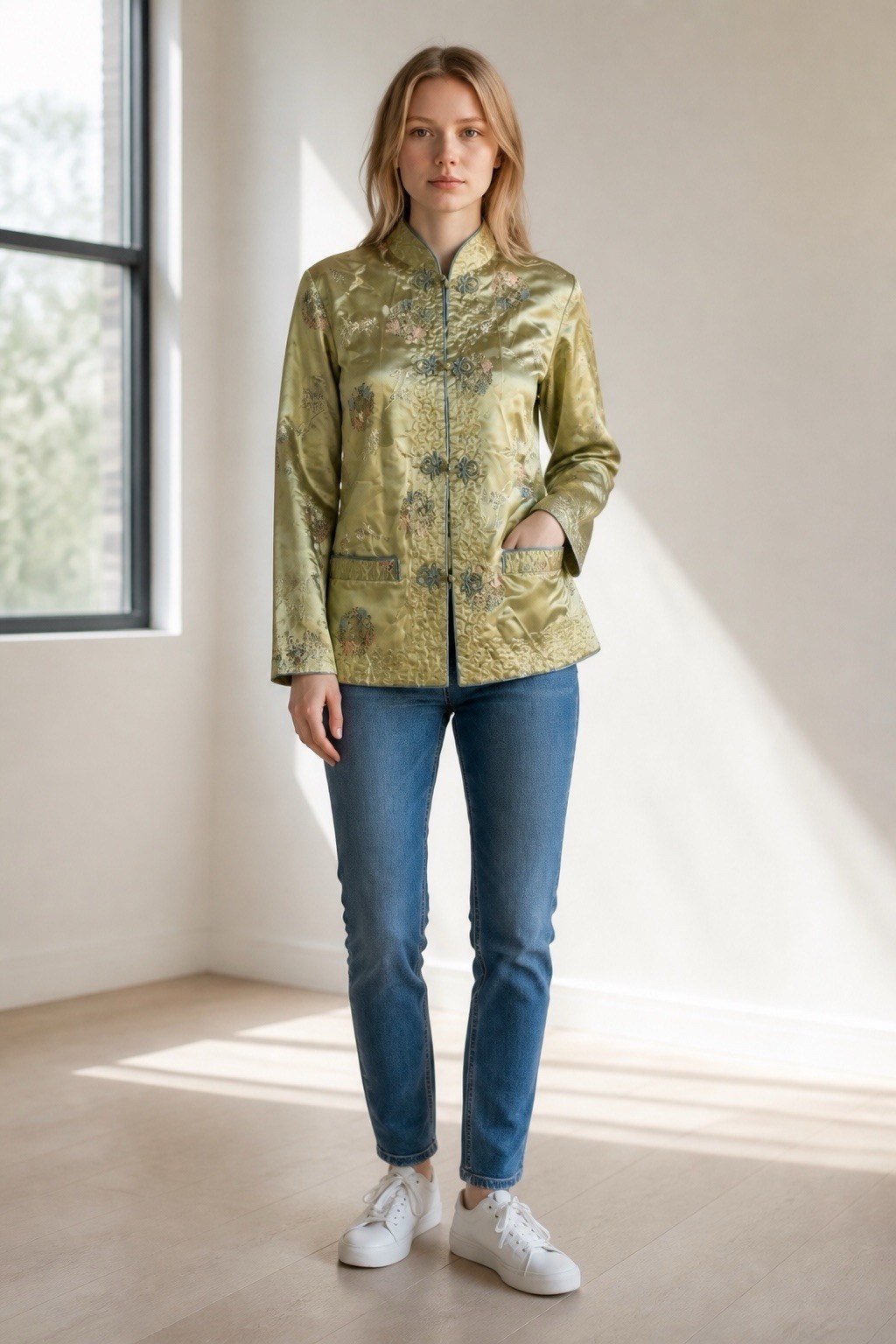 Women’s Green Asian Brocade Mandarin Jacket Frog Closures Embroidered Small