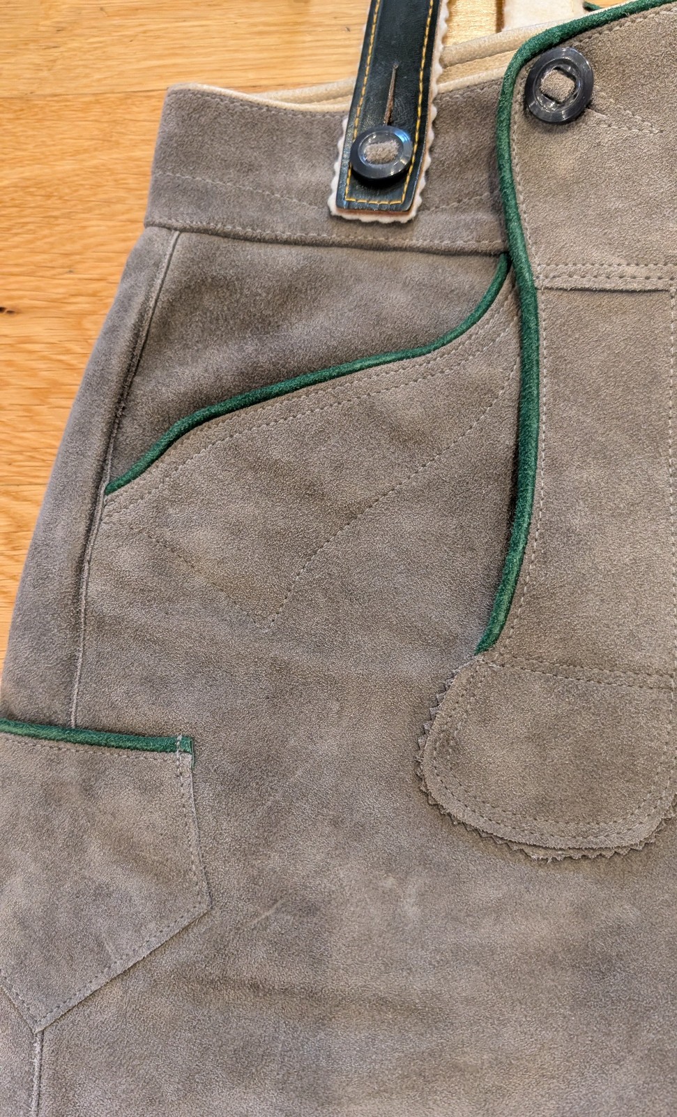 Vintage German Lederhosen Suede Shorts Grey Green Piping Suspenders Sz 40