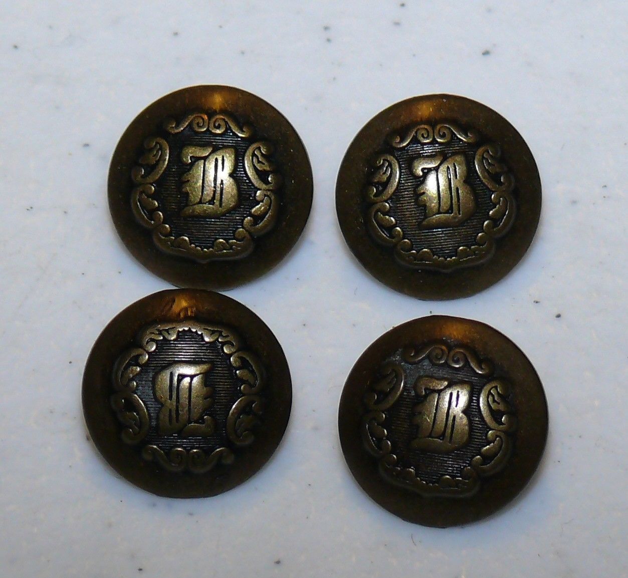 3/4″ 4 Metal BRASS ? ENGRAVED B Buttons for German Winter Sport Jacket Blazer