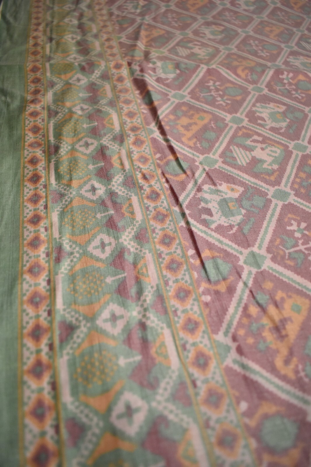 FNC Vintage Saree Maroon Sambhalpuri Hand Woven Ikat Printed Silk Sari Fabric