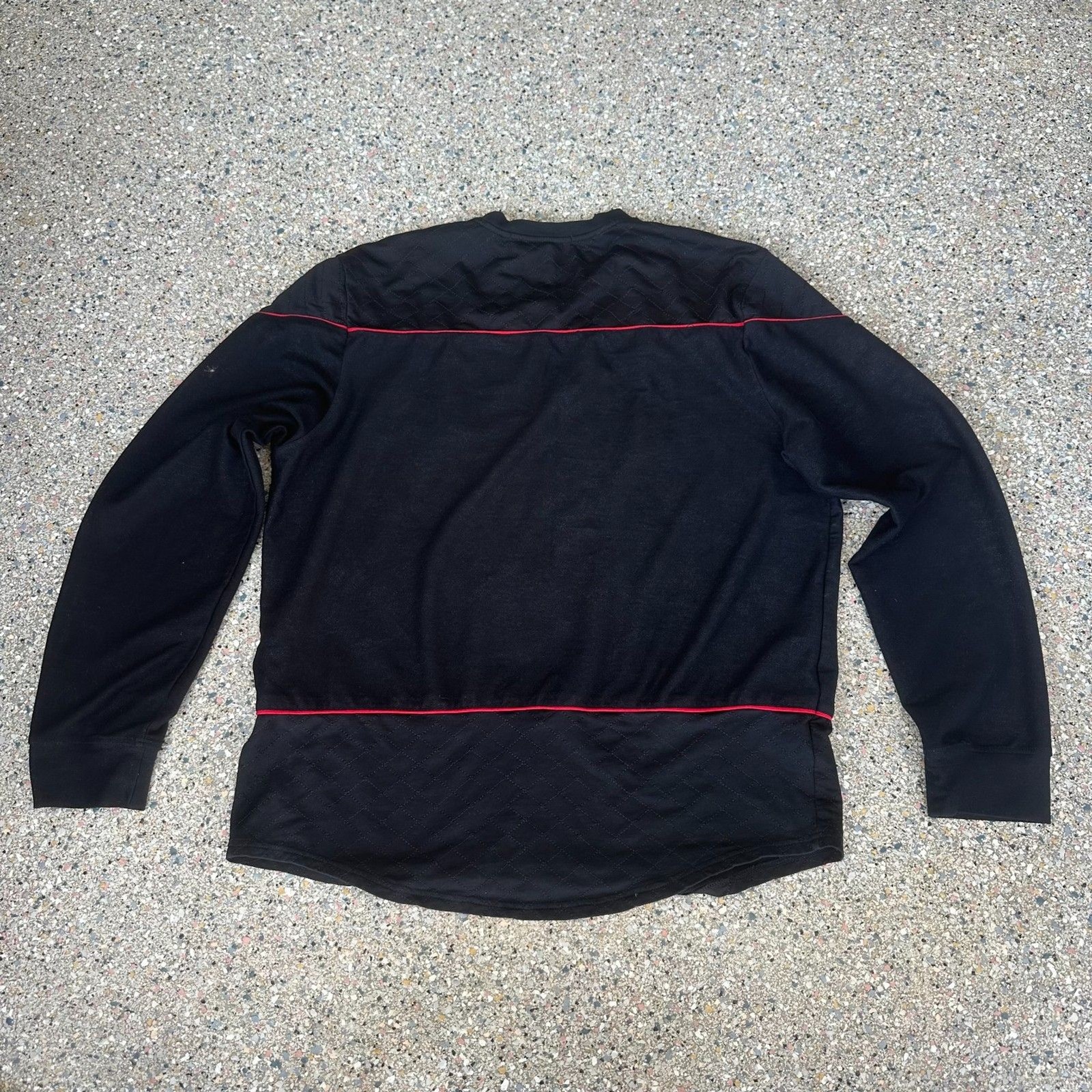 Husdon Outerwear Mens 2XL XXL Long Sleeve Black Quited Red detail shirt