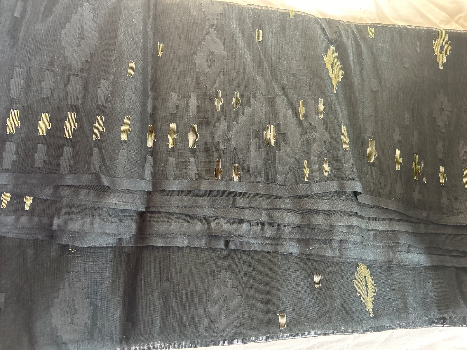 Jamdani saree