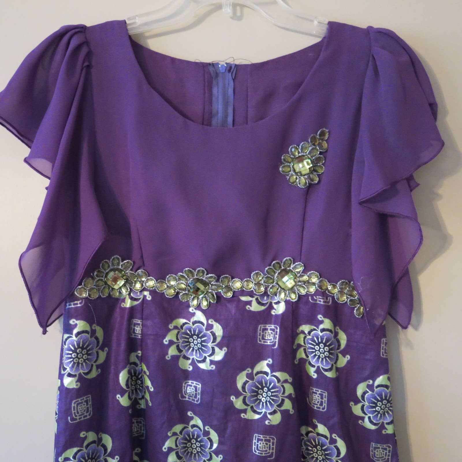 AFRICAN Handmade Ankara Dress Mid Length Short Sleeve Purple/Green with Gems