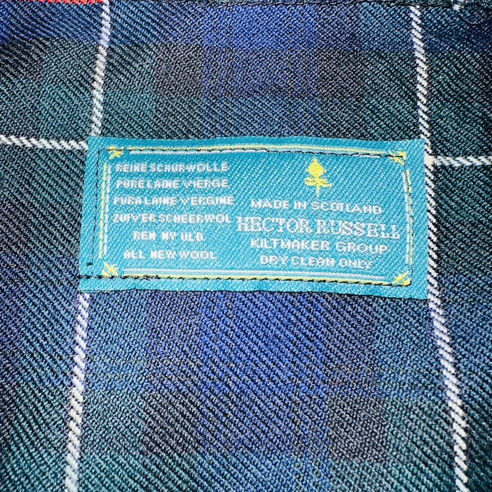 Vintage Hector Russell Tartan Kilt Skirt Made in Scotland Pure New Wool 26 Waist
