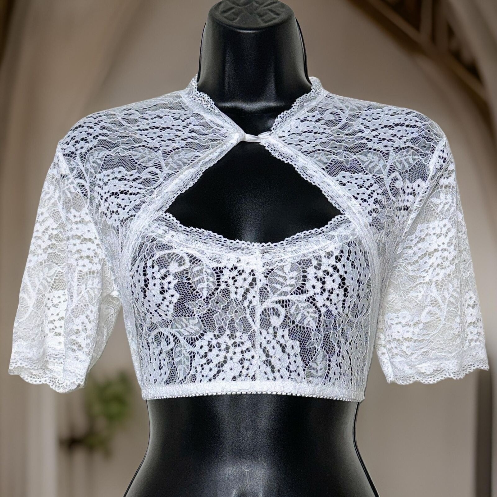 New Medium White Lace Dirndl Blouse High Keyhole Neck Vneck Top Oktoberfest