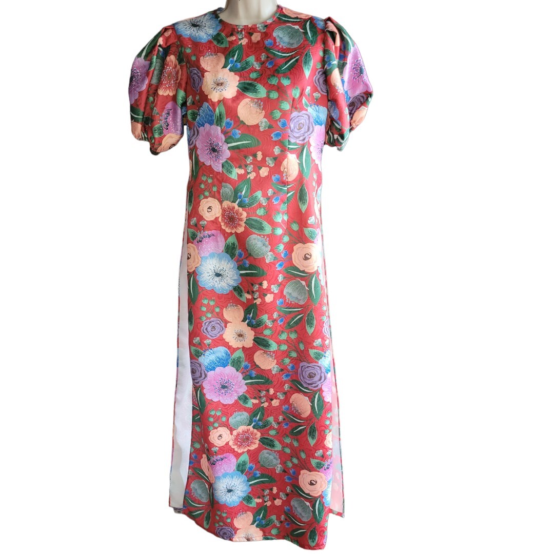NWOT Red Floral Print Short Puff Sleeve Ao Dai Size 6