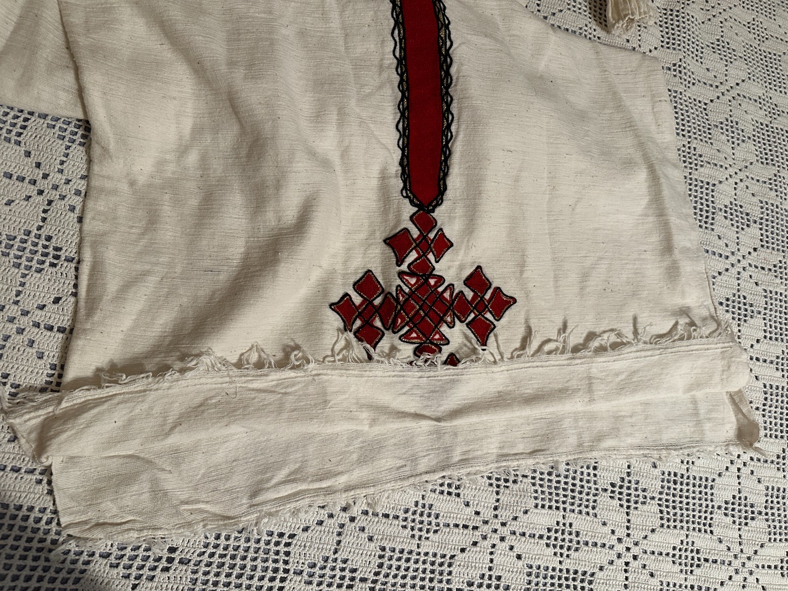 CAFTAN, perhaps for Medieval Fantasy Fair. Shirred Sleeves. Red Cross Embroidery
