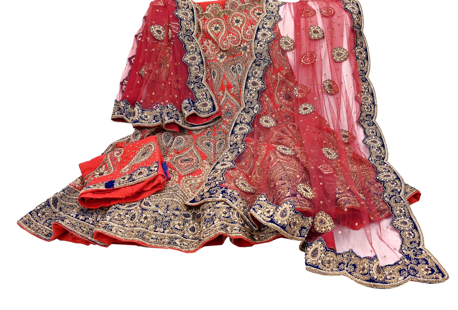 Heavy Red Raw Silk/Net Hand Embroidered Lehenga 3pcs Set By Designer Sabyasachi
