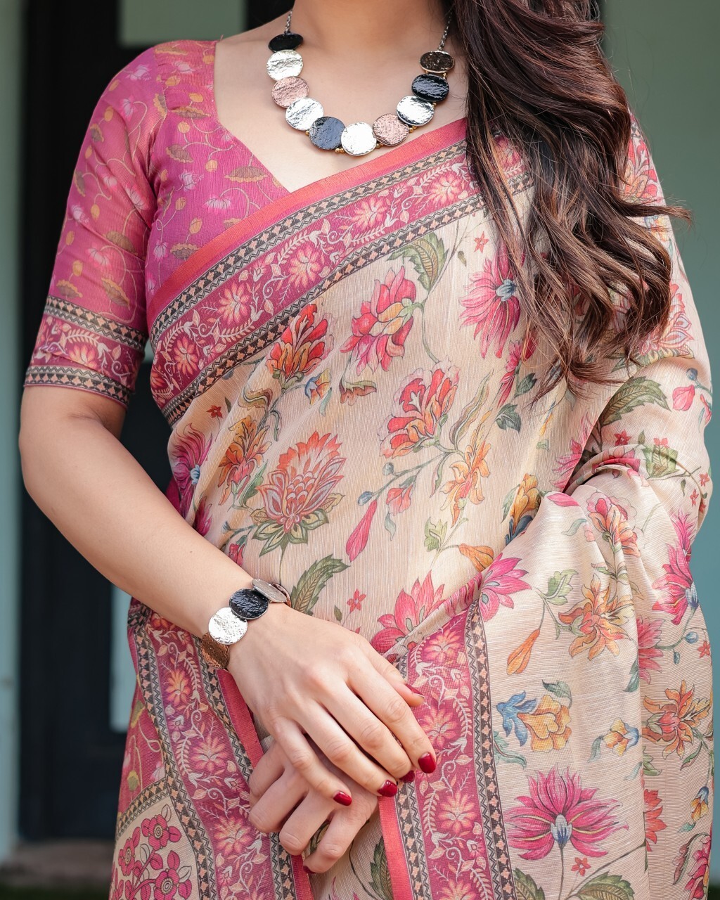Floral Print Handloom Cotton Linen Saree (Multicolor)