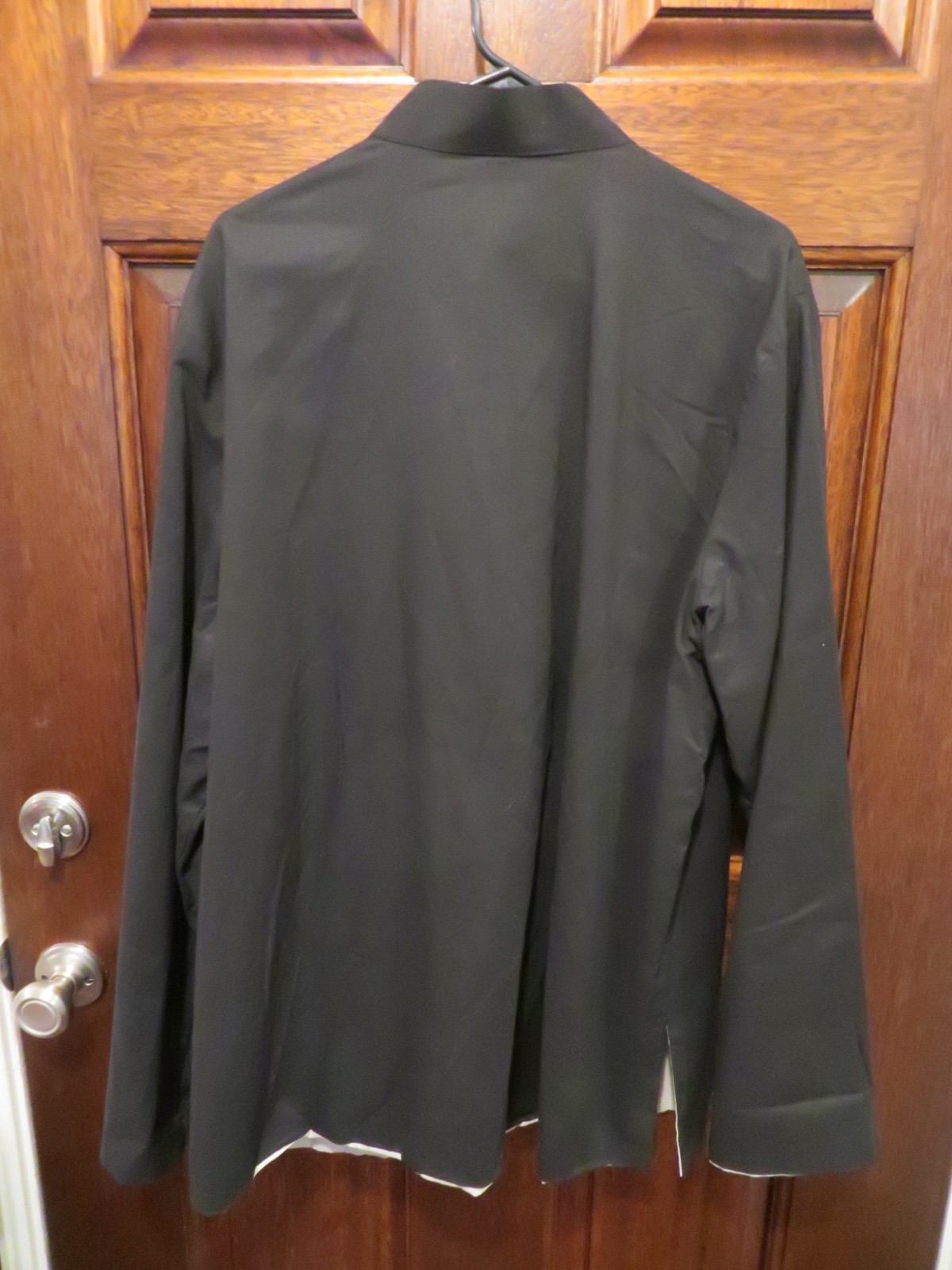 MINIYE Men’s Chinese Tang Jacket. Black & Tan Reversible. ~32″ L X 27″ W. WornWT