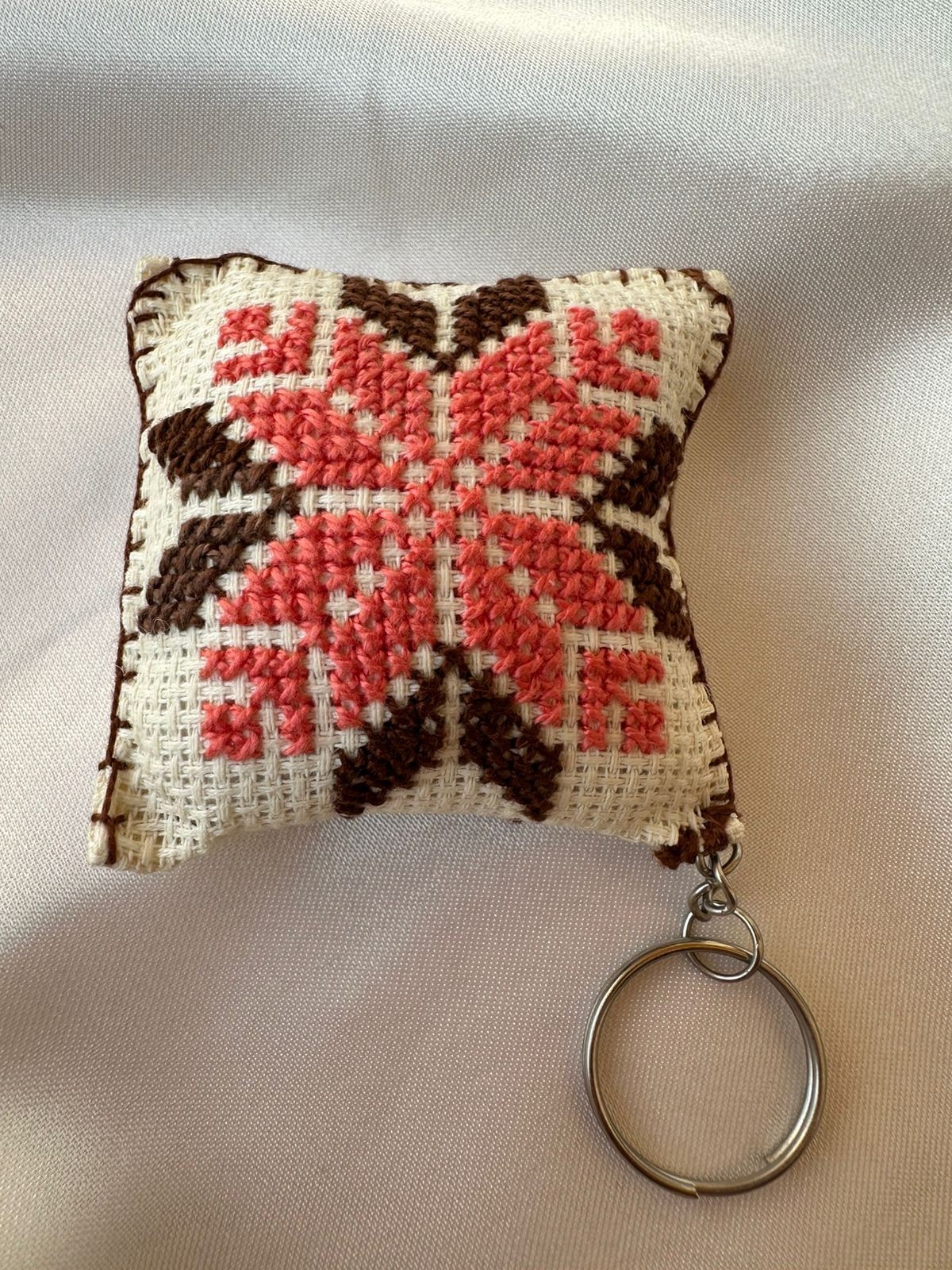 Accessories Keychain Handmade Palestinian Tatreez Mini Cushion Traditional Gift