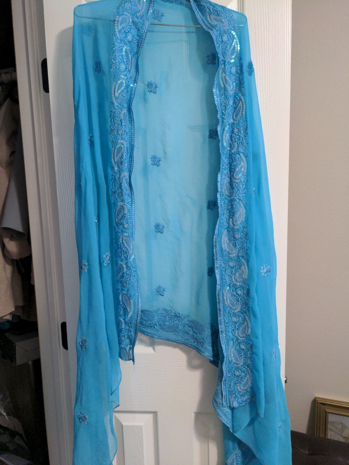 Traditional Indian 3 Piece Matching Set, Blue And gold