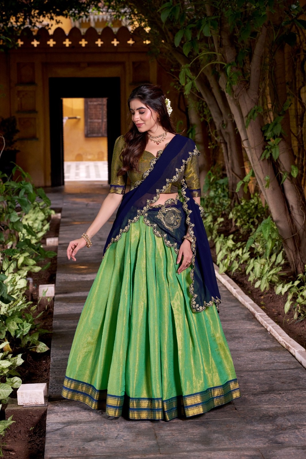 Ready Made Lehenga Choli Wedding Bridal Party Wear Designer Indian Pakistani New