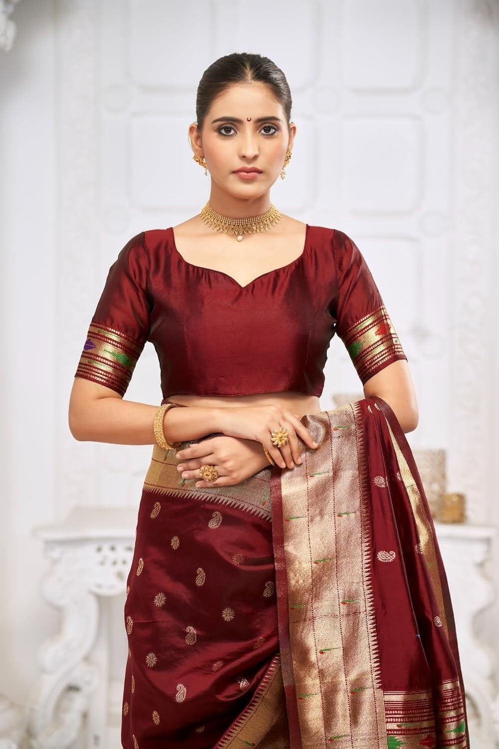 Women’s paithani silk saree with golden zari woven and blouse piece
