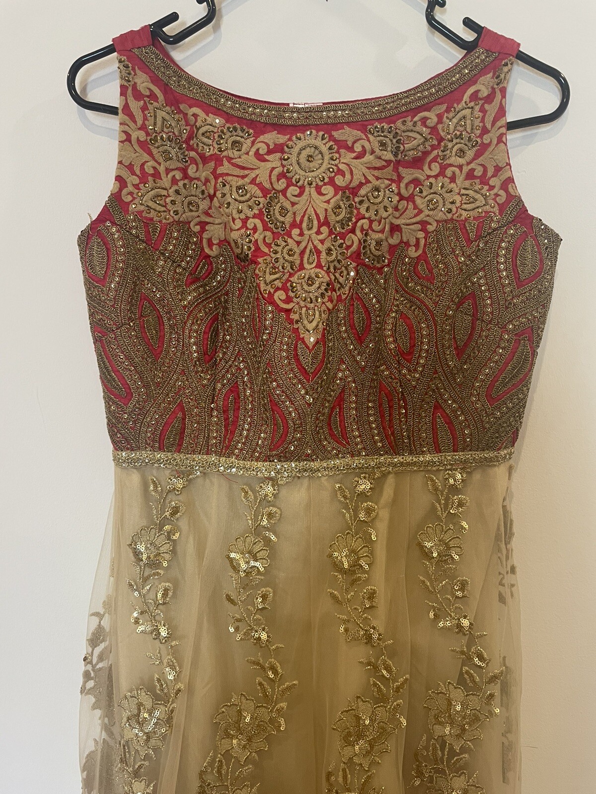 Pakistani Indian Outfit, Wedding Wear. Red/Gold/Cream 