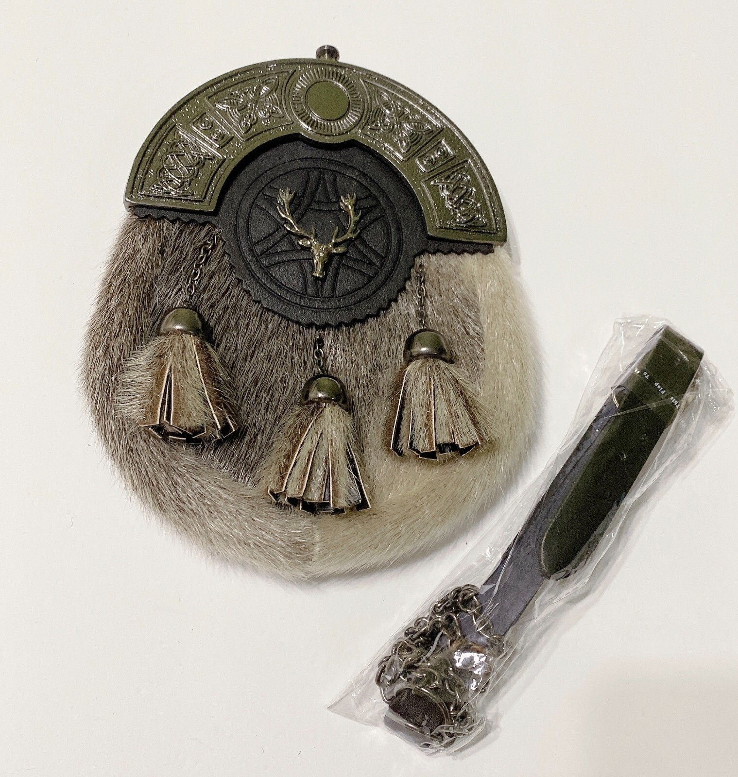 Men’s Stag Head Scottish Sporran Antique Style with Three Matching Tassels, Belt