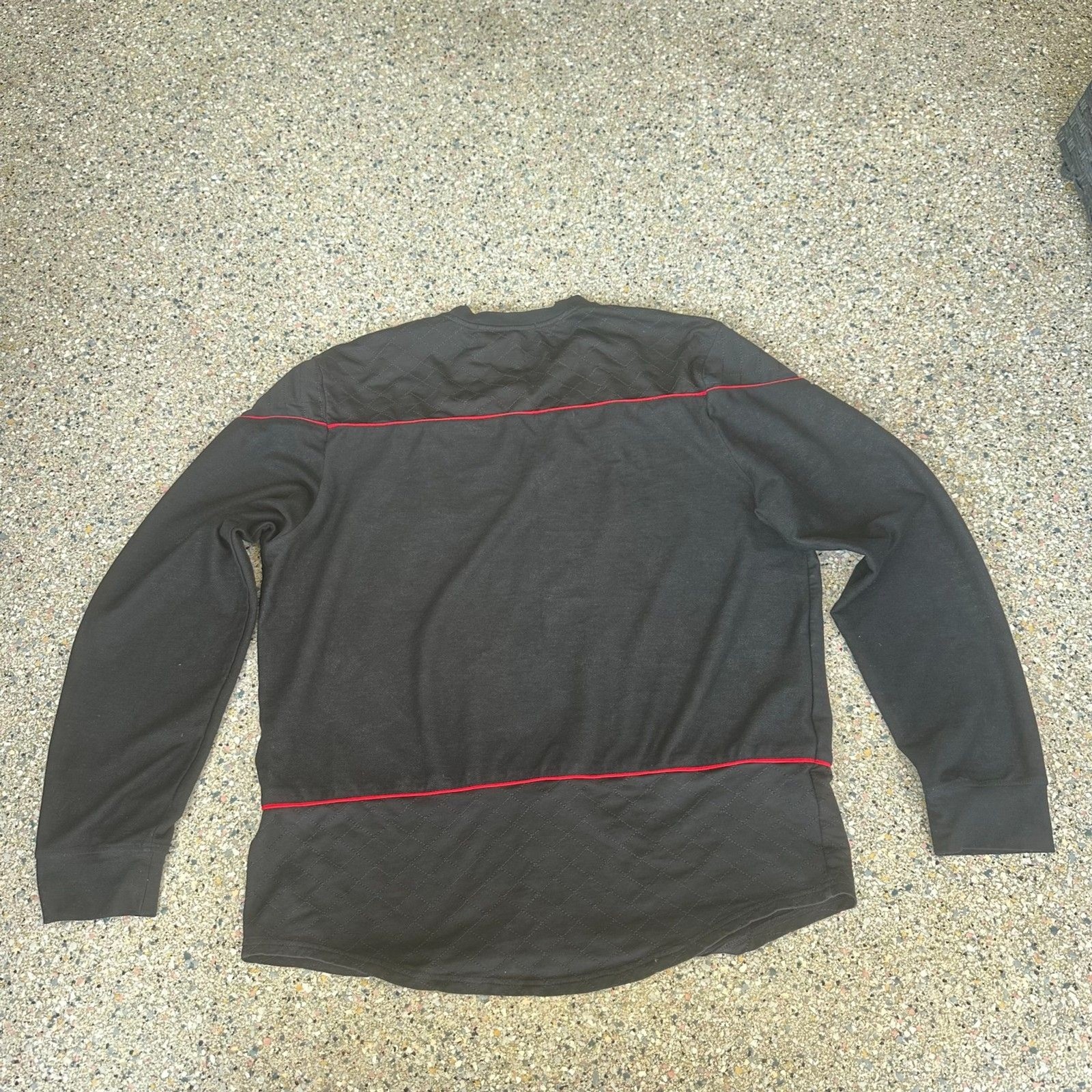 Husdon Outerwear Mens 2XL XXL Long Sleeve Black Quited Red detail shirt