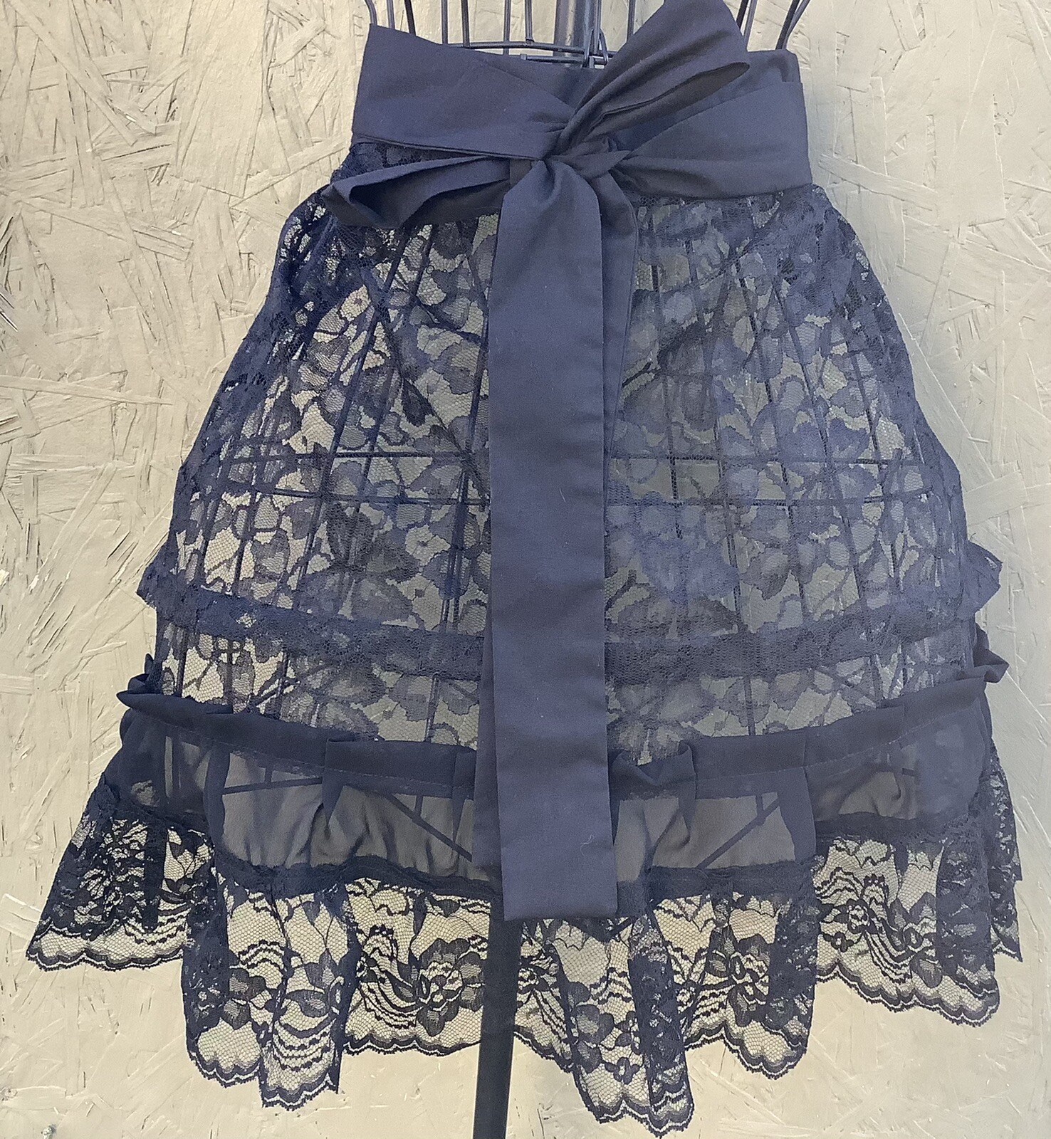Black Ruffle Lace Apron, Oktoberfest Apron, Birthday Gift apron For Women