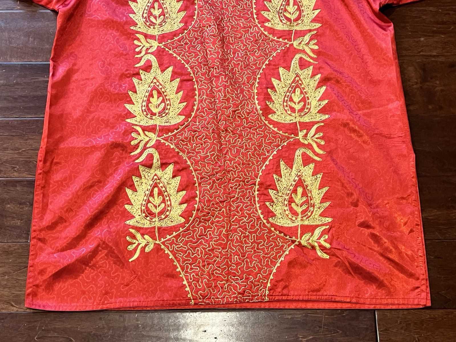 MEETU MAGIC Red Gold Embroidered One Size Muumuu Kaftan Pull Over Tunic Shirt