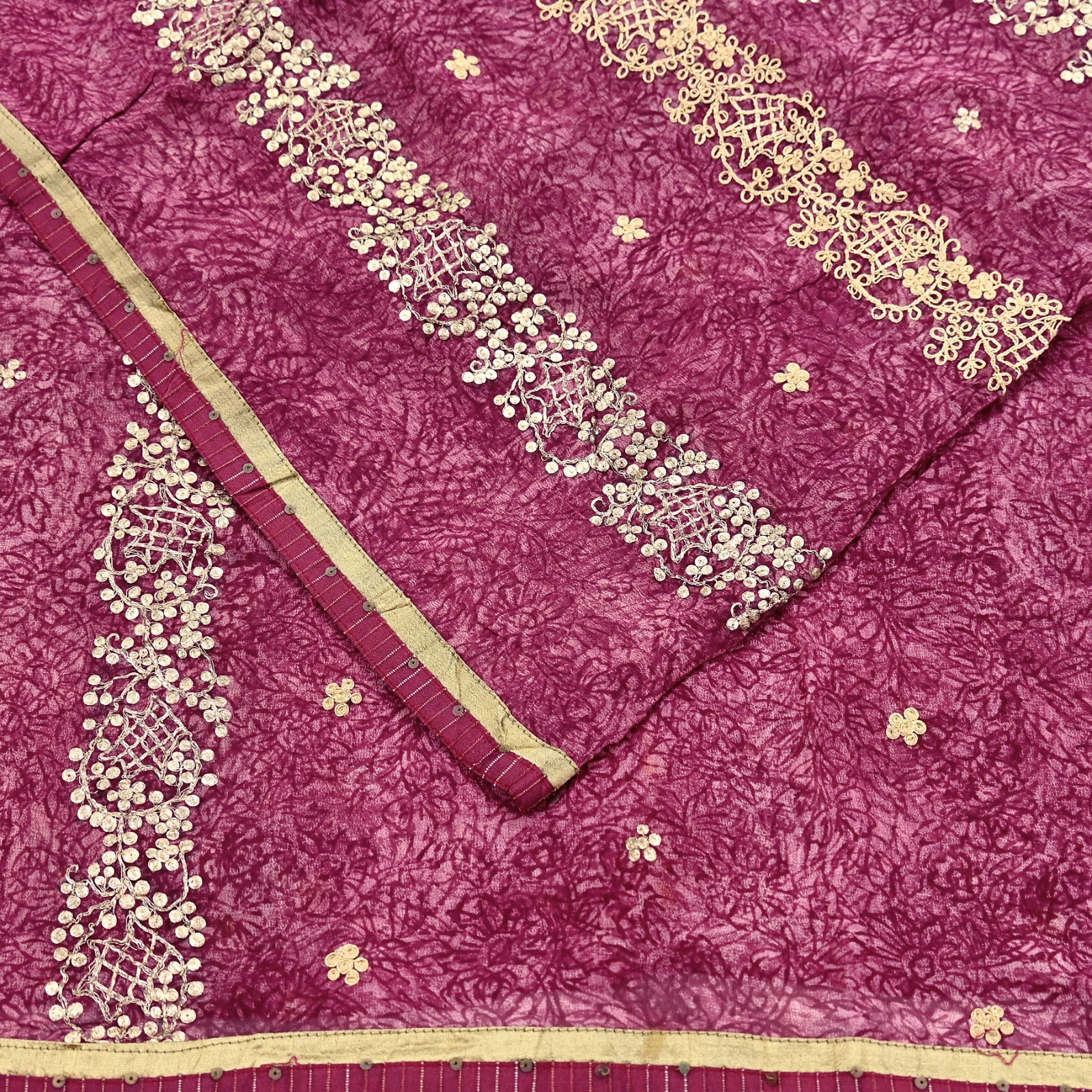 Indian Vintage Sari Hand Embroidered Pure Georgette Silk Sarees Craft Fabric 6Yd