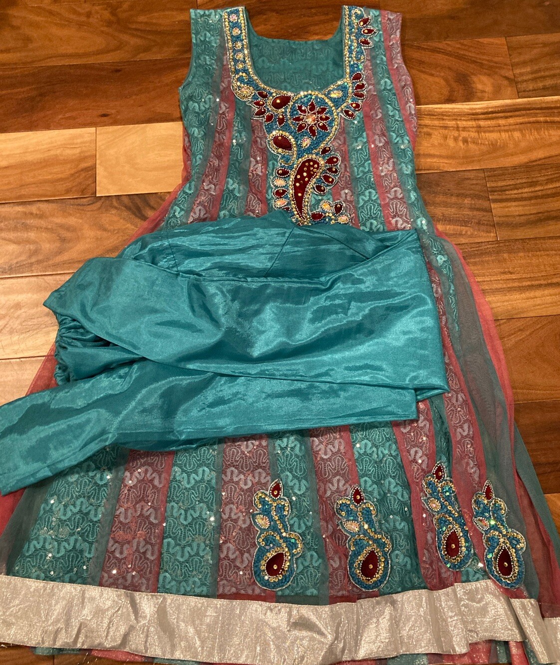 Indian Ethnic Hand made Festive Colorful Sari with salwar Wear Bust 16X 29Length