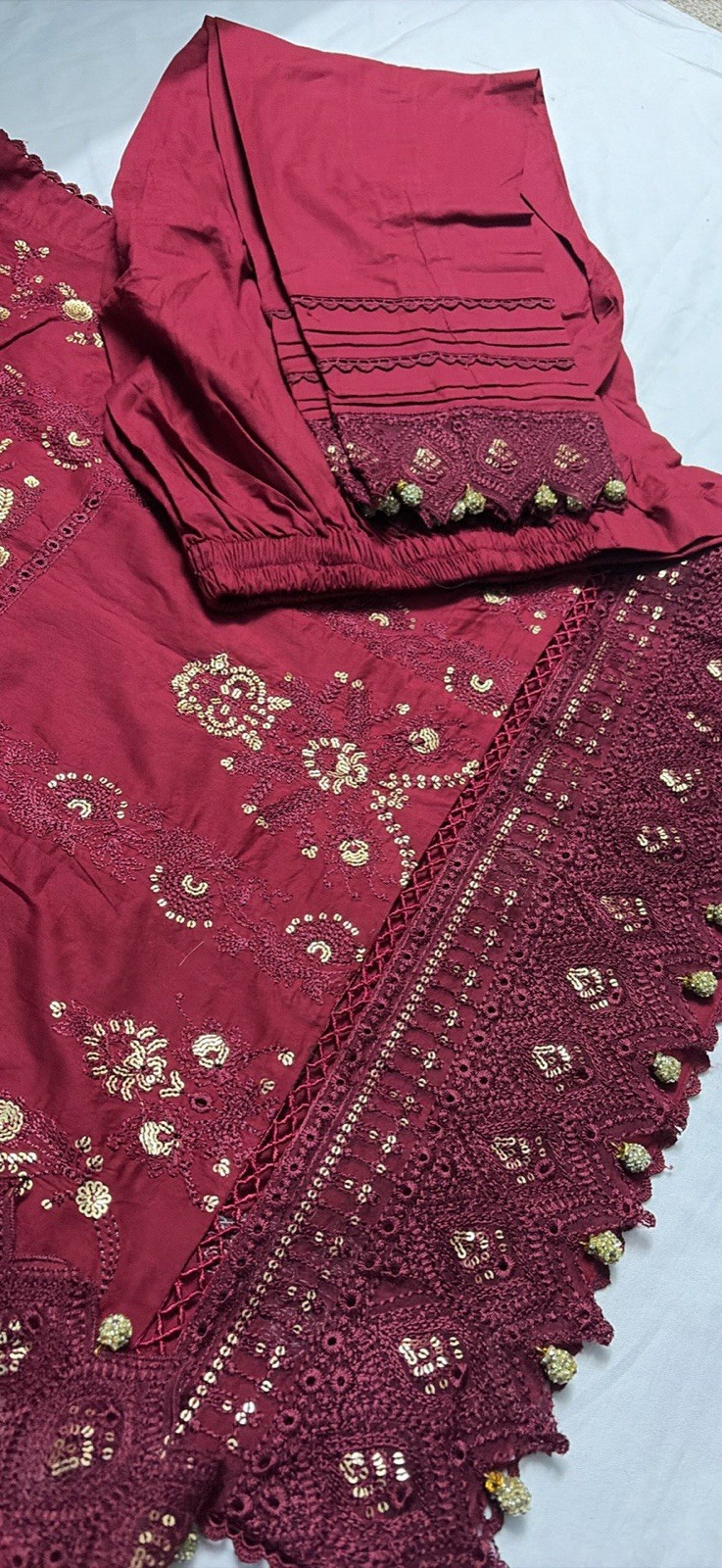 Indian Pakistani Lawn Embroidered Three Piece Suit Size Small New With Zipper