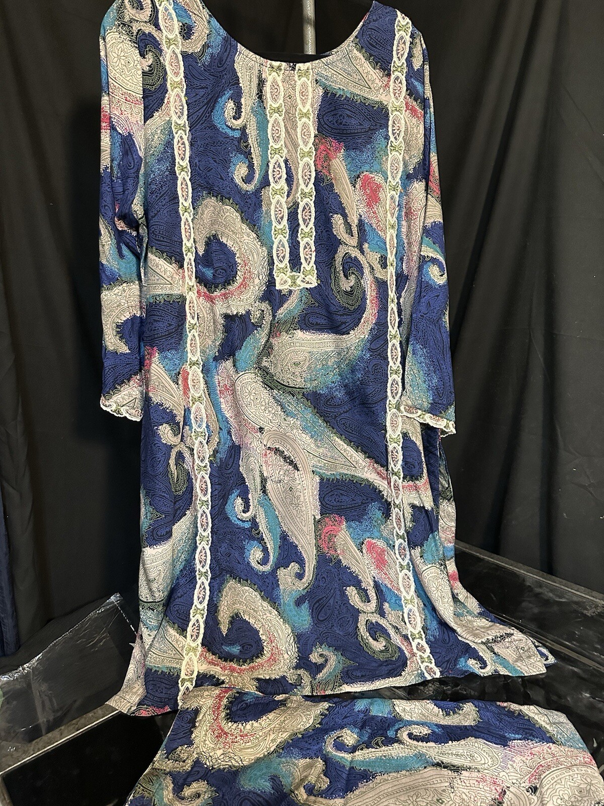 Beautiful Daily Wear Casual Linen suit, very soft fabric , 2 PC. XL -$28