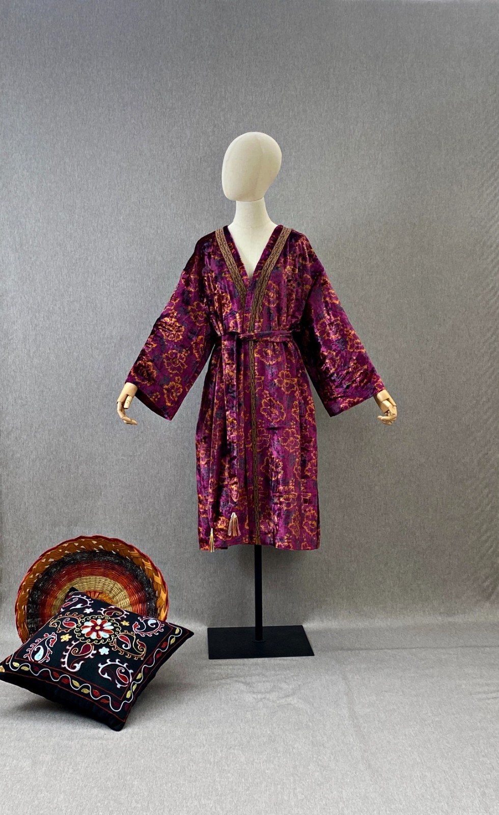 Vintage Uzbek Velvet Silk Chapan Robe Coat / Handmade Boho Jacket Kimono