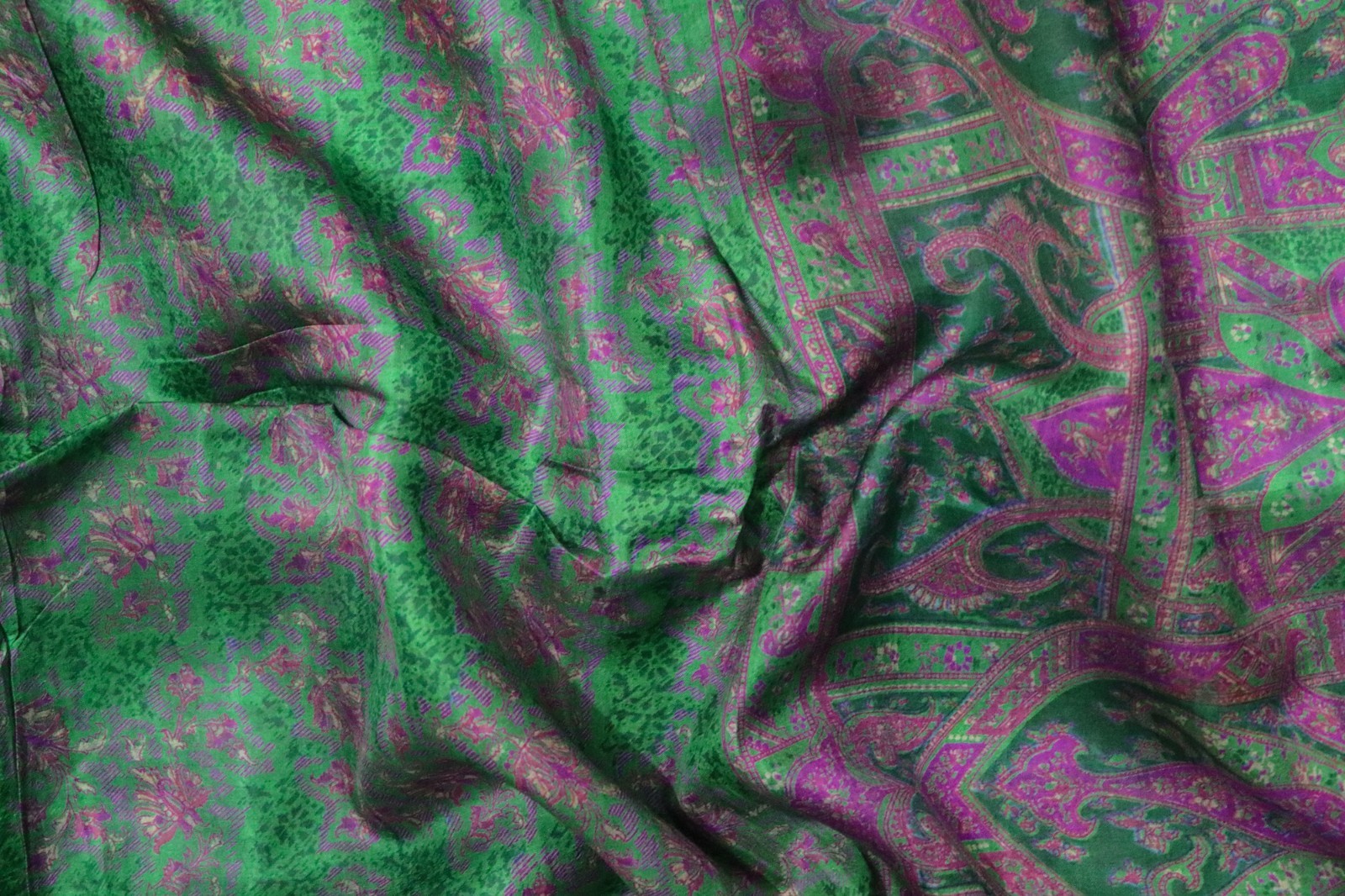 Vintage Silk Saree | Recycled Indian Sari Fabric | Craft Silk Material SS1340