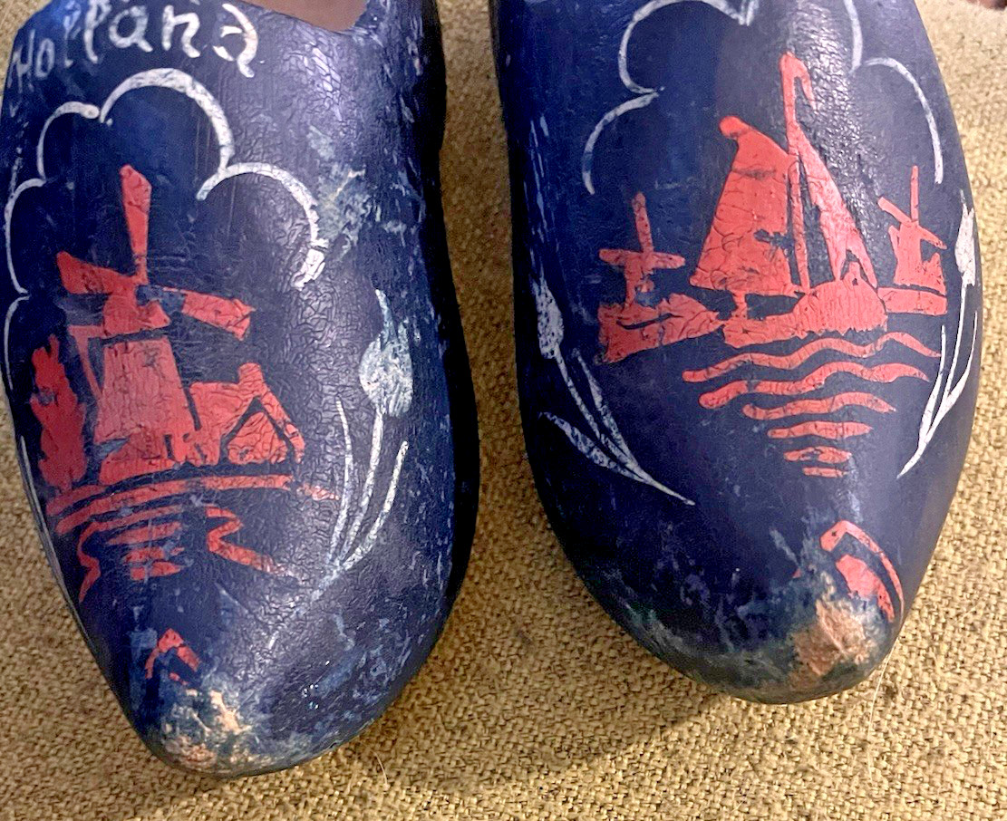 Vintage St Maarten Hand Painted Wooden Clogs Caribbean Souvenir Blue Pair