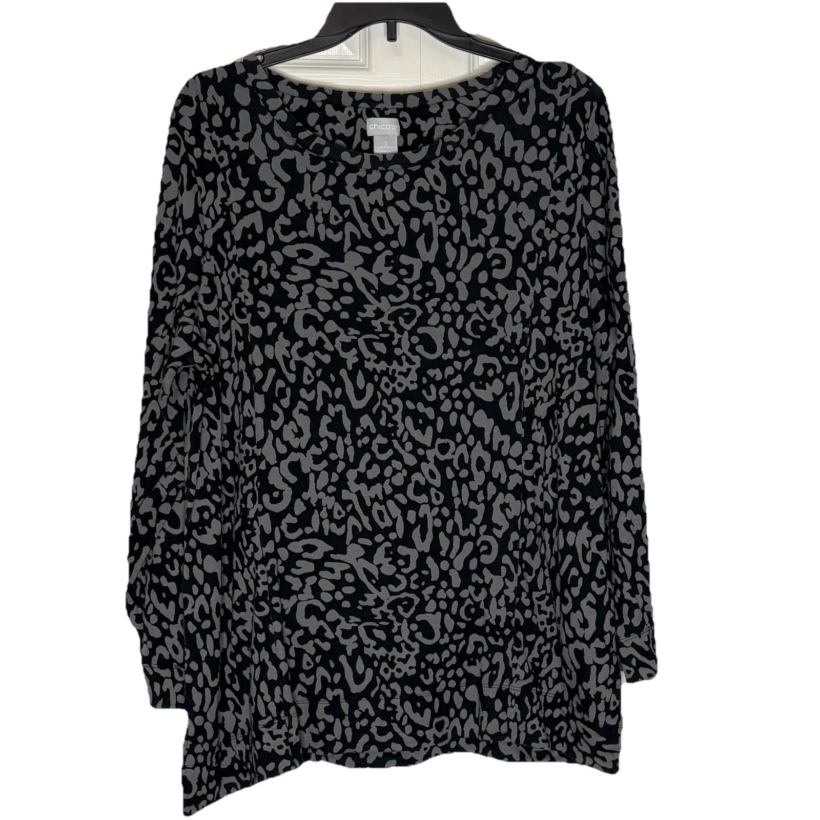 Chico’s 3 Black & Gray Pima Cotton Animal PrintTunic Long Sleeved X-Large