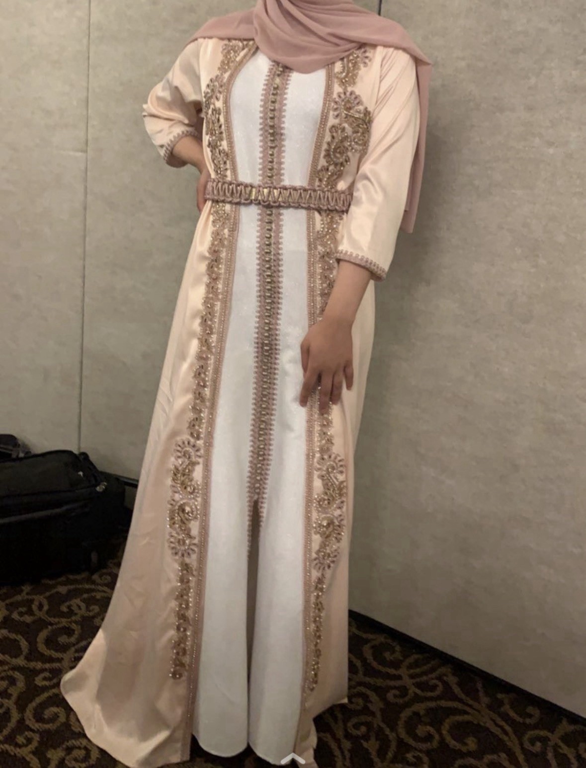 Women’s Kaftan Embroidered Beige White Satin Dress Size S