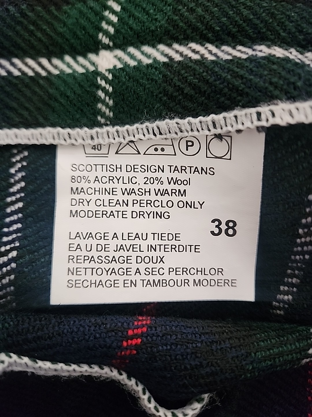 Scottish Utility Kilt Womens 38 Red Blue Tartan Plaid Adjustable
