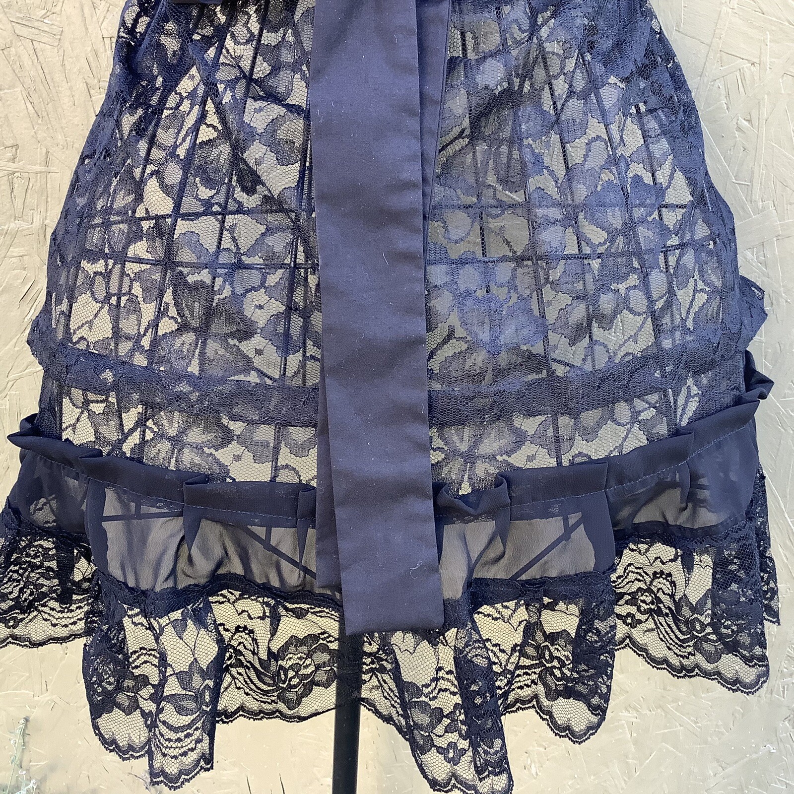 Black Ruffle Lace Apron, Oktoberfest Apron, Birthday Gift apron For Women
