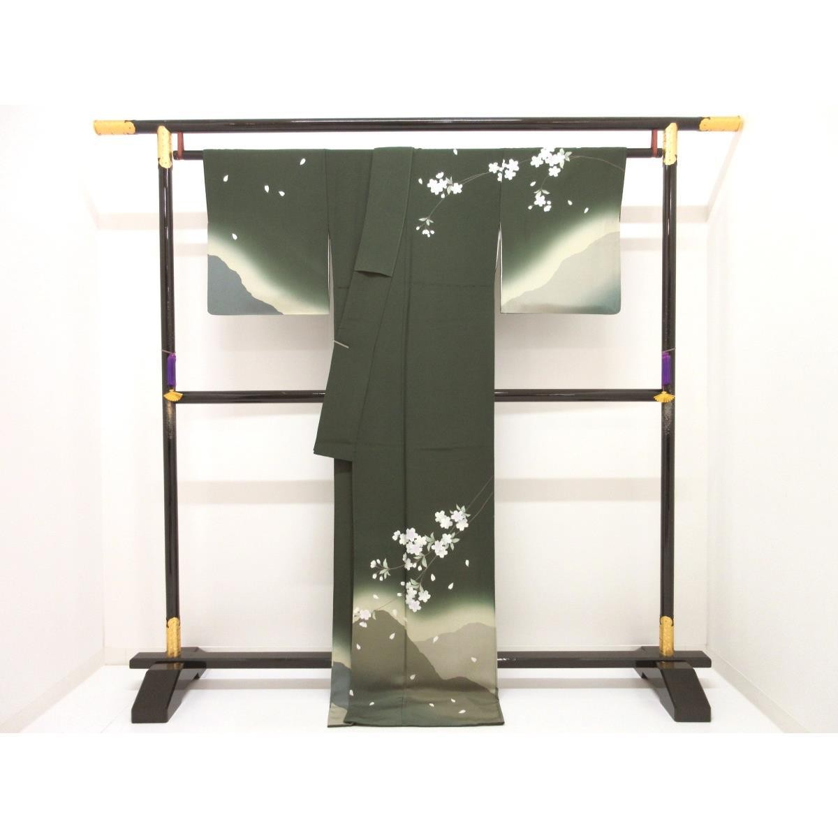 Authentic Japanese Kimono, Yuzen dyeing technique, gradient dye, size L (bod…