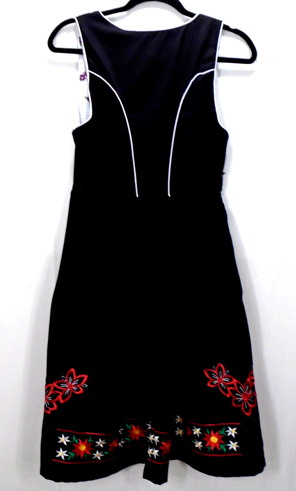 German Trachten Haus Dirndl Embroidered Black Dress Apron Octoberfest 36