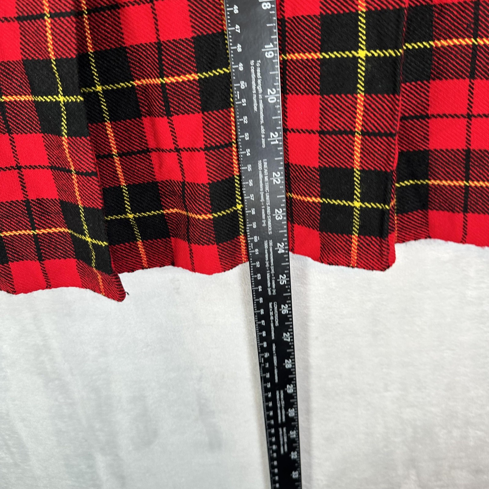 Celtic Pro Kilt Wrap Mens 38 Red Tartan Plaid Acrylic Adjustable Buckle Fringe