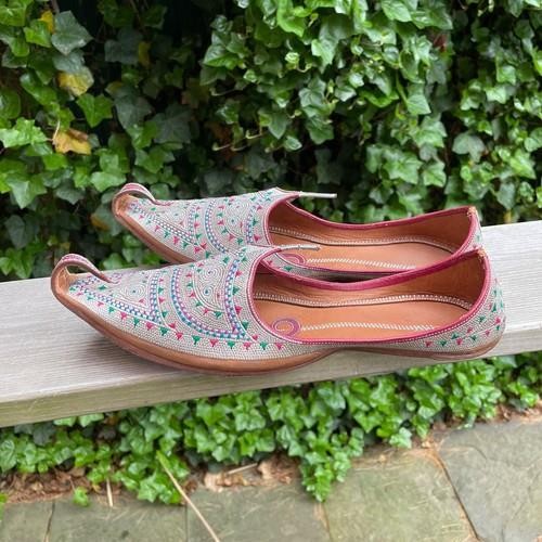 Vintage Jutti India Pakistan Culture Women’s 10 Silver & Leather Shoes Size 10
