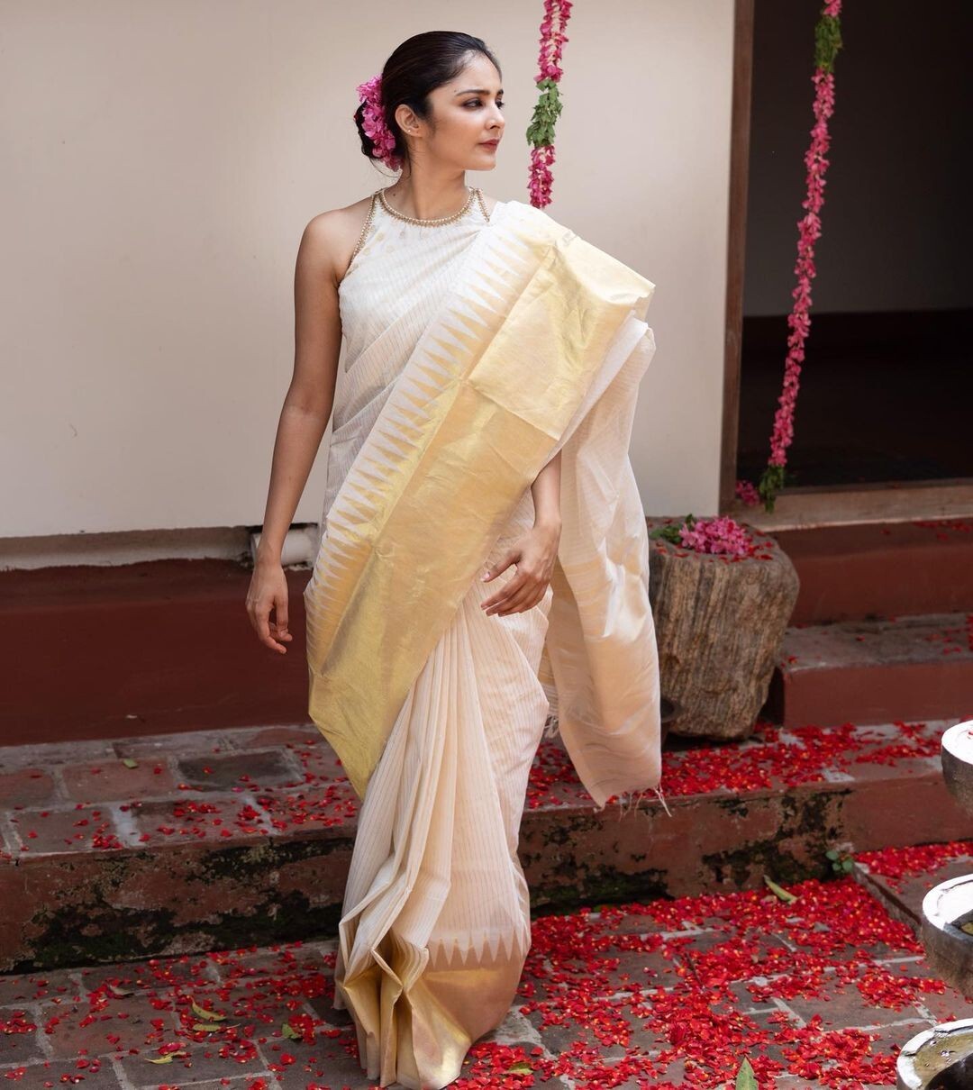 Women’s Banarasi Soft Silk Saree With unstitc Blouse Piece, Indian Wedding Wear
