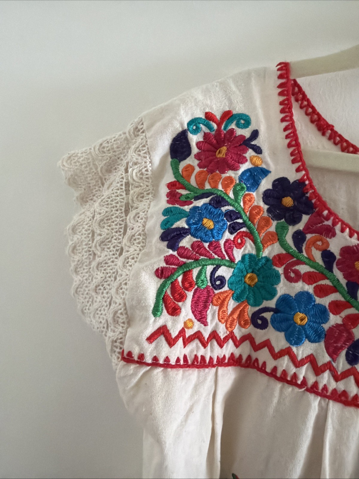 Handmade Mexican Dress Girls Floral Embroidered Maria Puebla Dress Size 8
