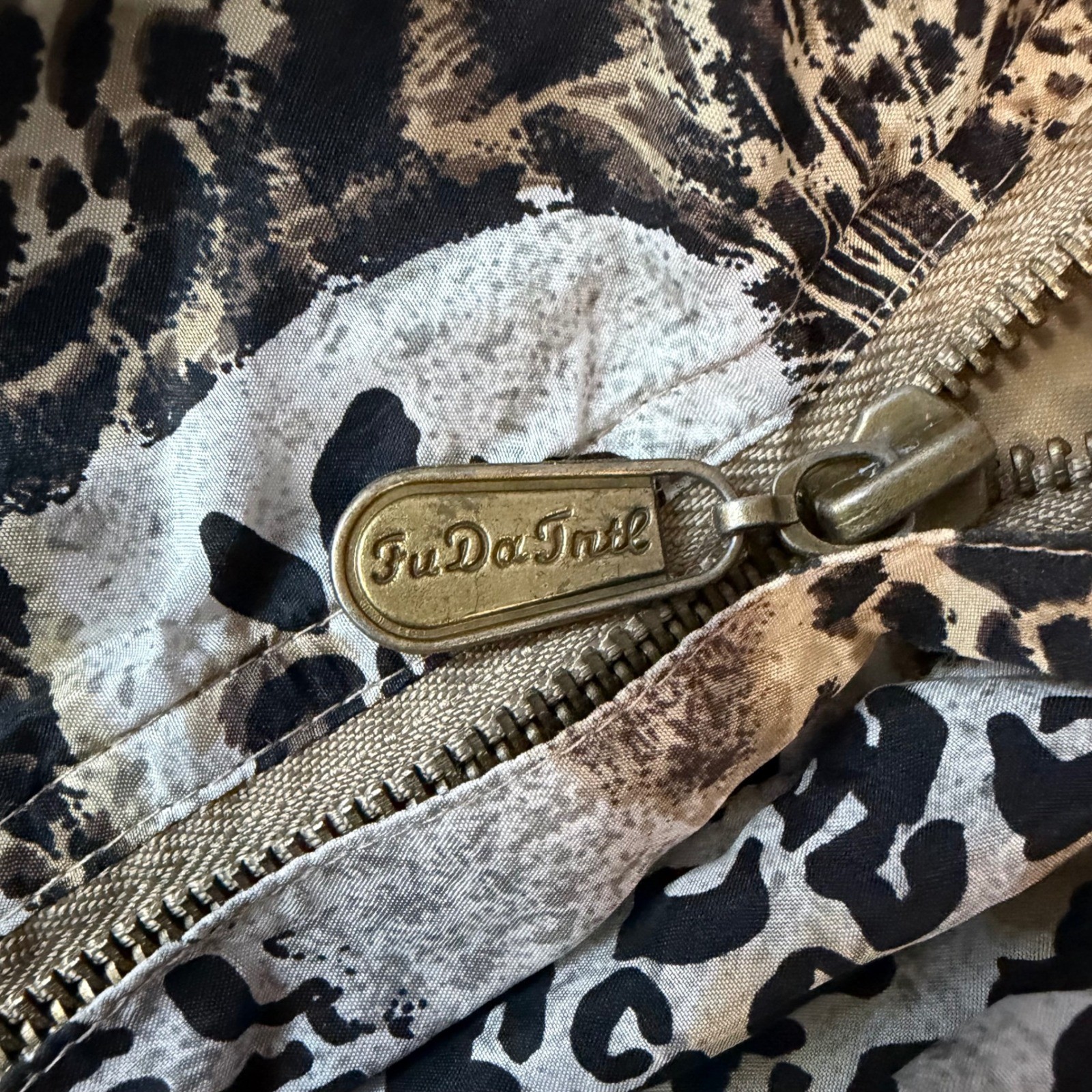 VTG Fuda International Bomber Jacket Unisex Medium Tan Silk Animal Print EUC