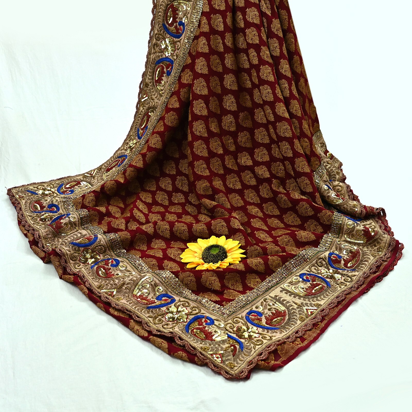 Pre-Owned Sari Georgette Silk Hand Embroidered Designer Manish Malhotra Sarees