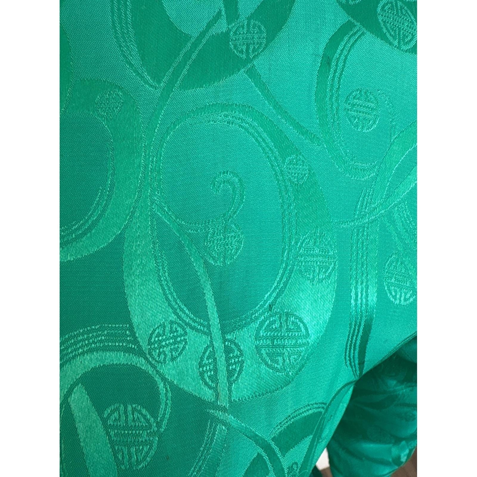Vintage Peony Brand Chinese Mandarin Collar Jacket Asian Frog Button Silk Blend