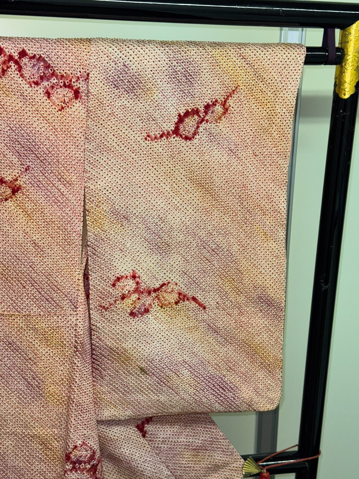Japanese Vintage Kimono Silk red shibori expensive tradition Dirt Height 59.8in