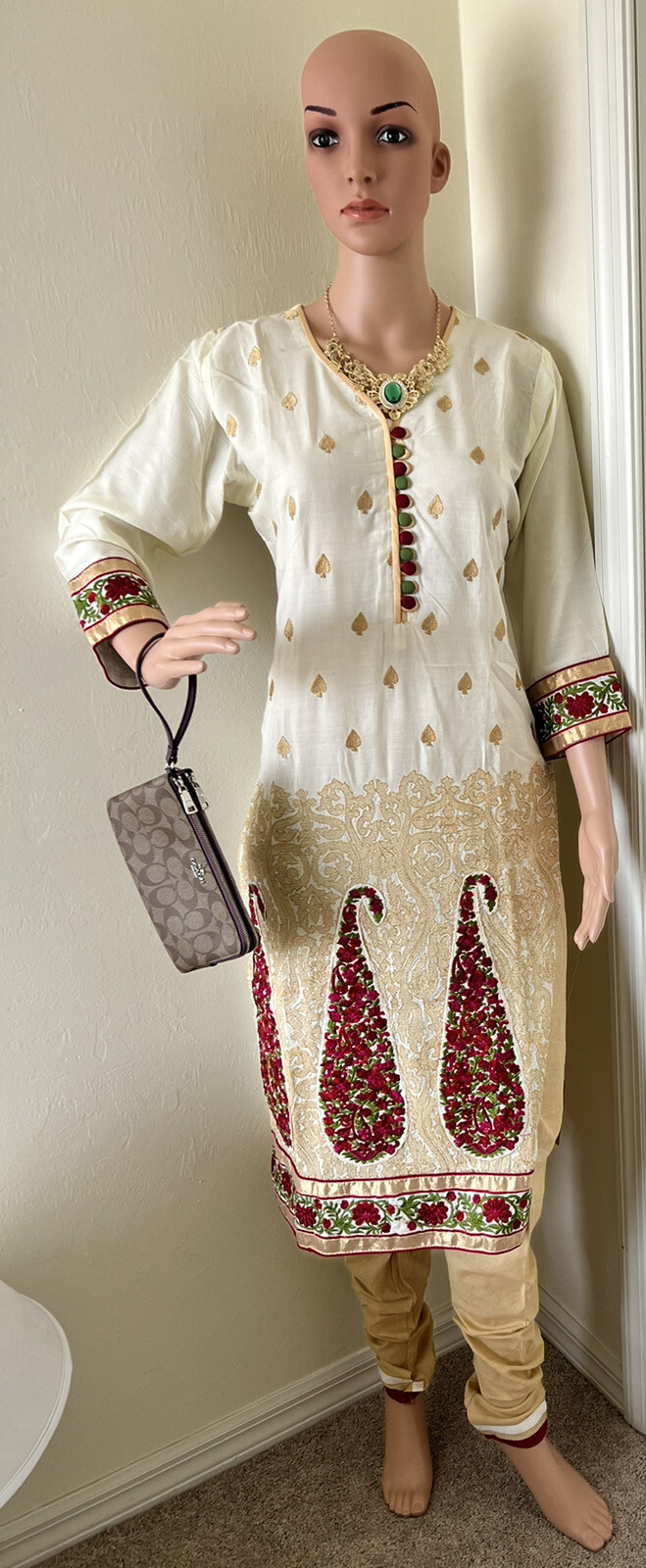 Indian/pakistani salwar Embroidered Rayon kameez Size 40” In White & Beige.