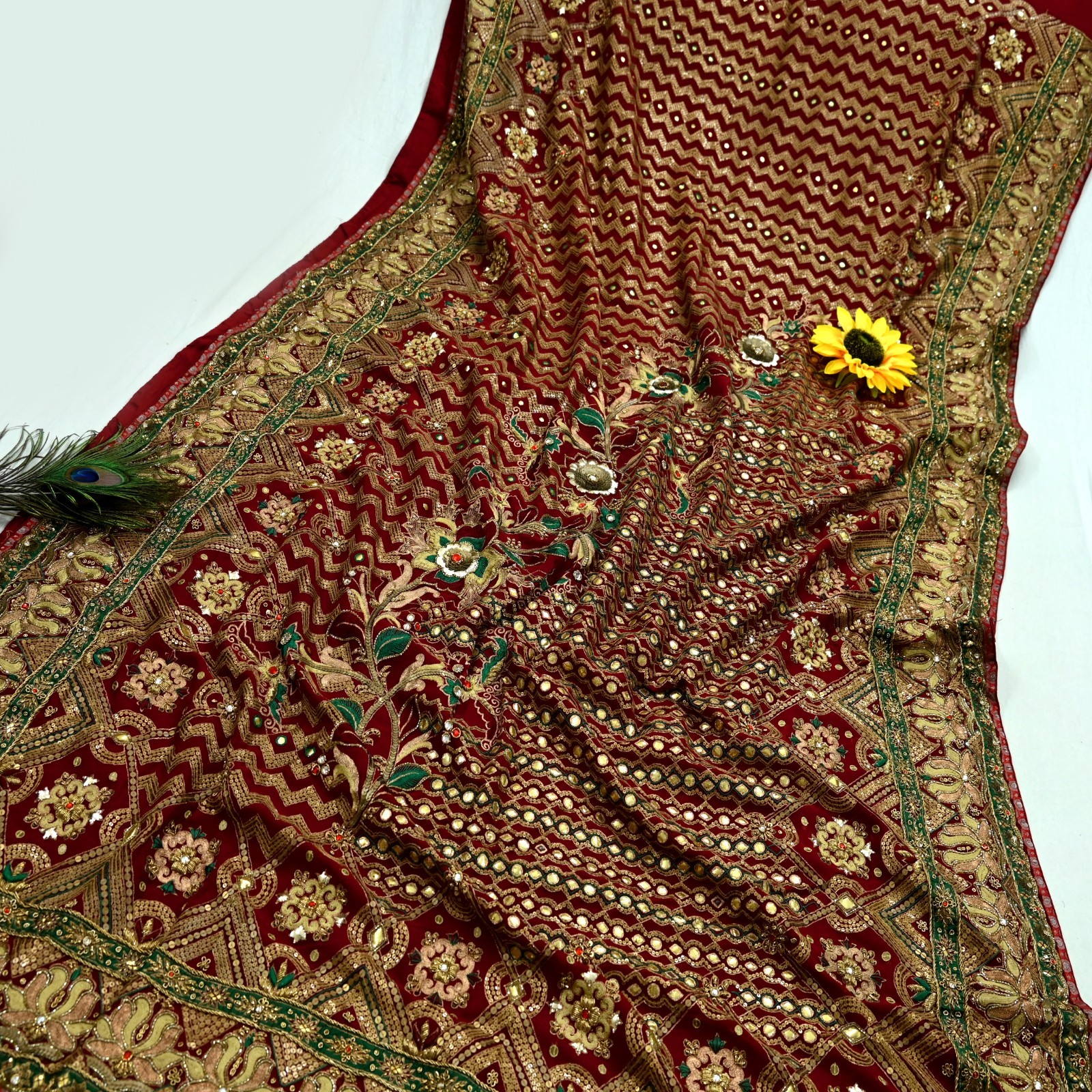 Pre-owned Sari Maroon Pure Georgette Silk Hand Embroidered Anamika Khanna sarees