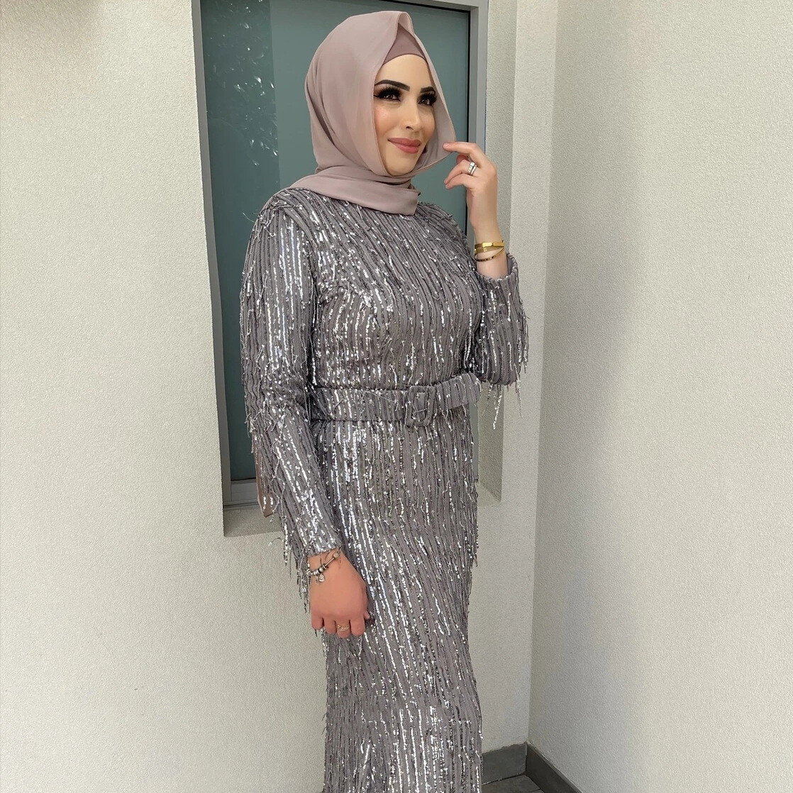 Fashion Sequin Tassel Dress Muslim Women Wrap Dress Arab Lady Banquet Party Gown