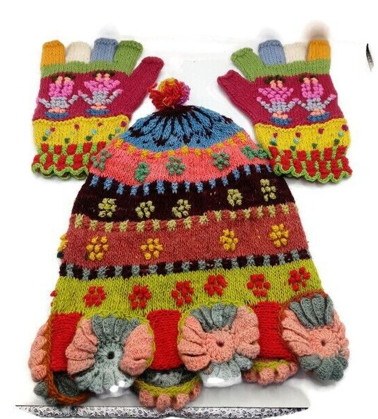 Set of Chullo with Multicolor Wool Gloves Hand Knitted Winter Warm