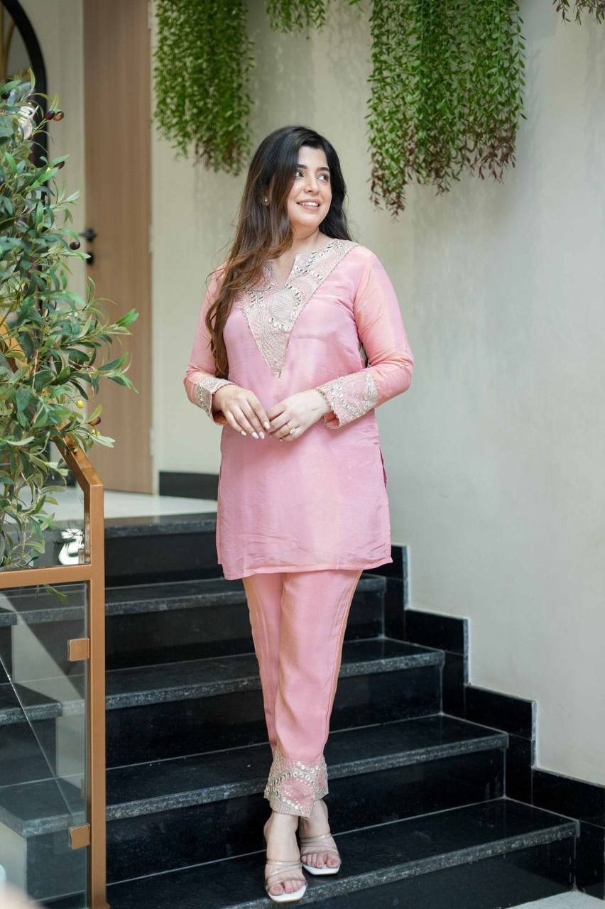 Women Designer silk Tunic Kurta Pant Dupatta Set Indian Bollywood Kurti Suit